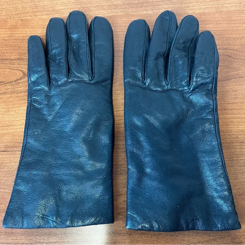 Isotoner Thinsulate Black Gloves Sz 7.5 Driving Gloves